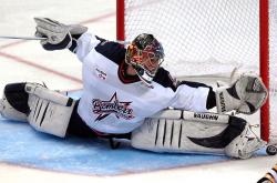 国王杯常规赛激情夜！伊布里突外投，休斯顿火箭鏖战热刺